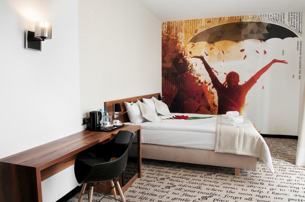 Hotel Piano Lublin Room photo